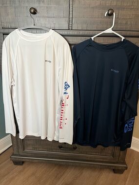 Two Columbia White and Navy Blue Performance Long Sleeve Shirts